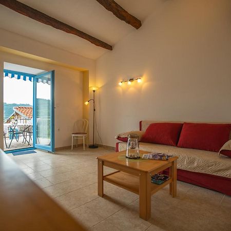 Holiday Home Grimalda ภายนอก รูปภาพ
